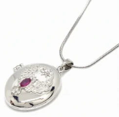 Cadena de acero quirurgico con dije relicario micro pave cristal 40cm + 5cm